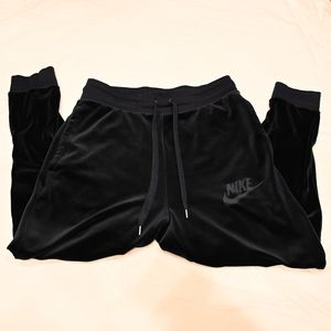 Nike Sportswear Plush Velour Pants AH3388-451